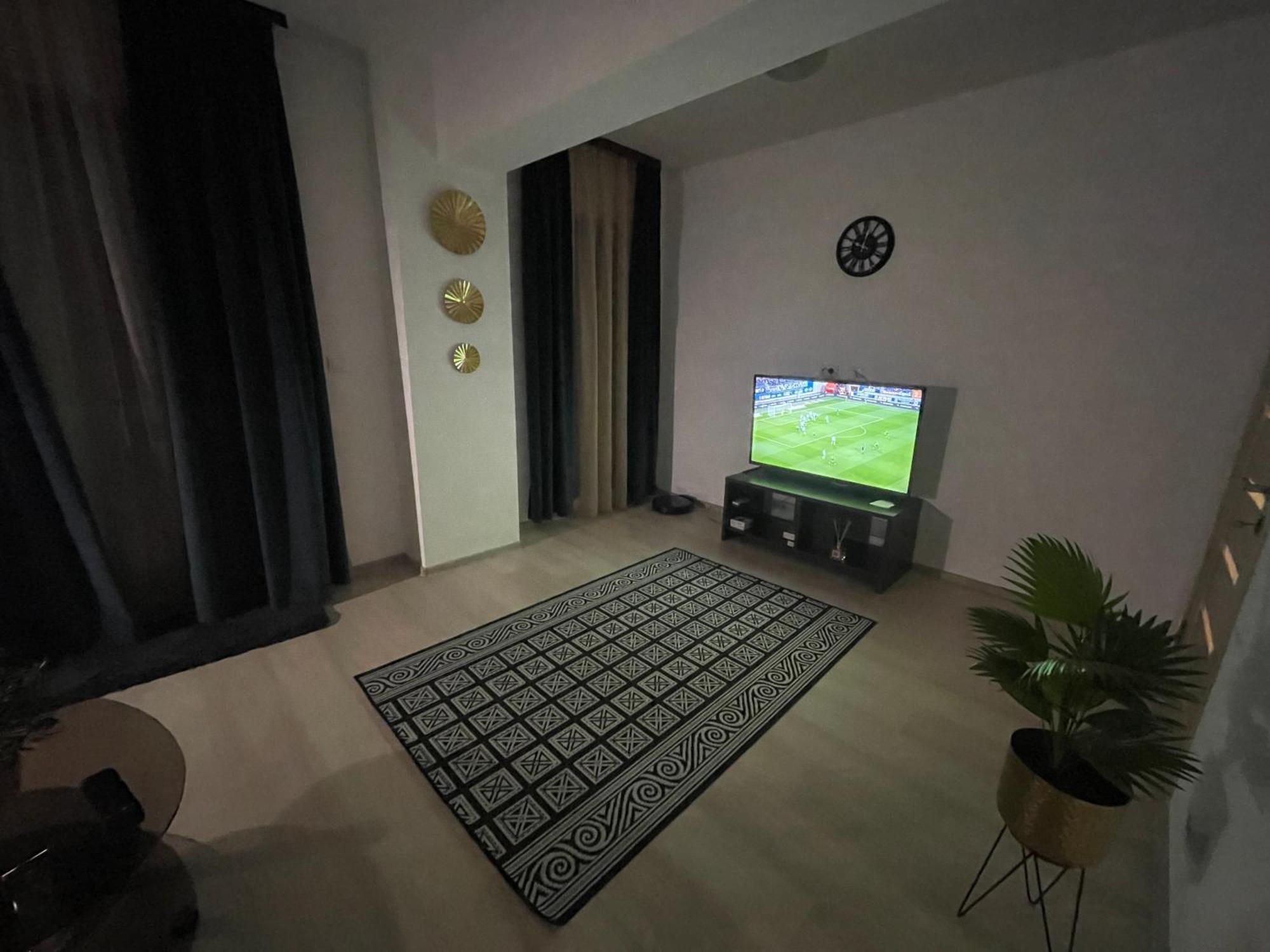 Urban Nest- Apartament Cu 2 Camere, Aproape De Iulius Mall Яссы Экстерьер фото